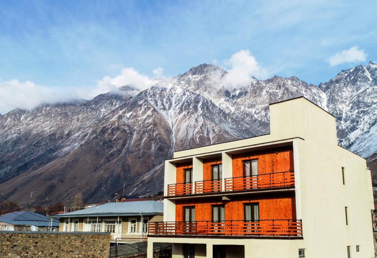 Eltisy Guest House Stepantsminda Exterior photo