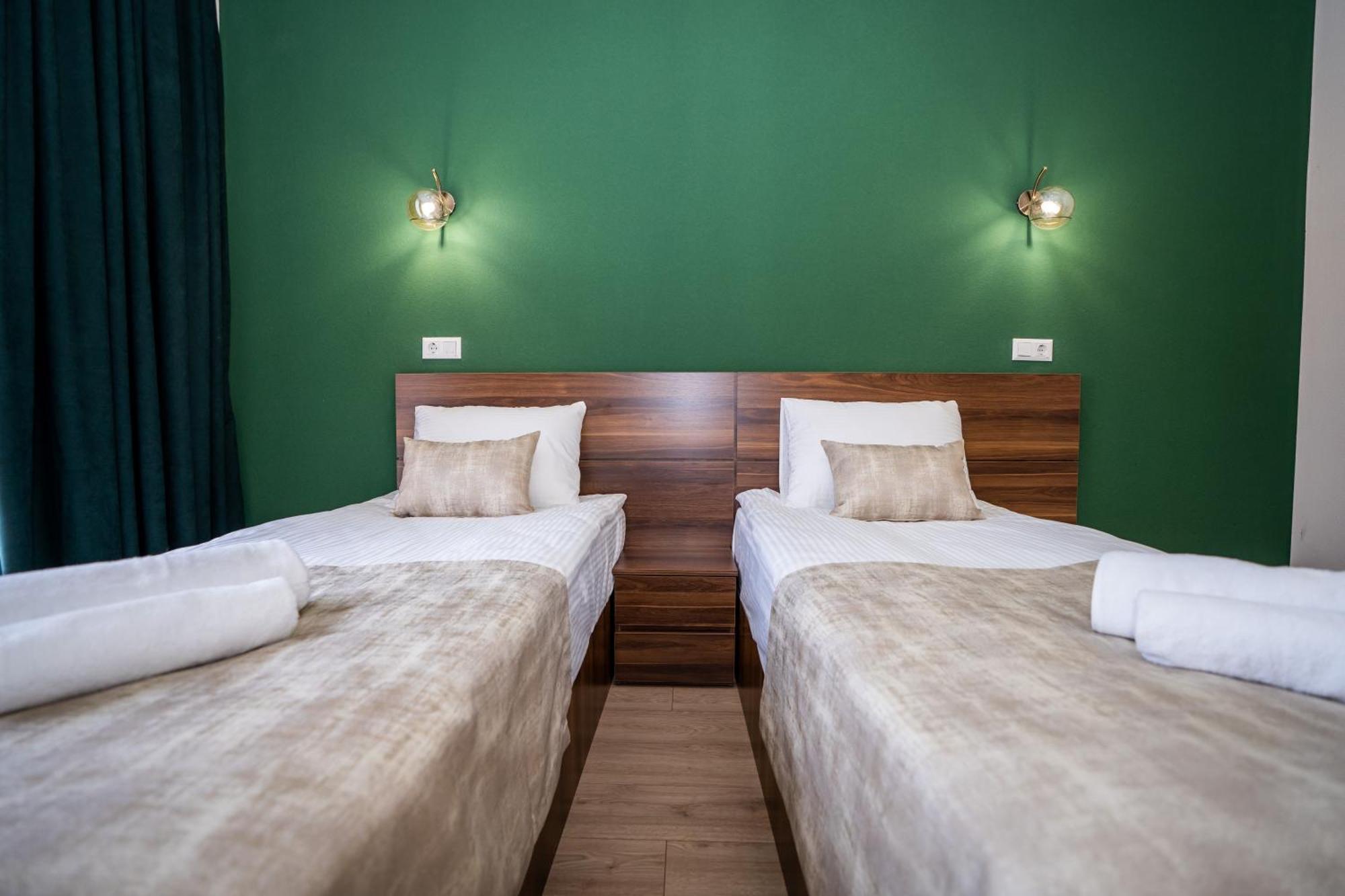 Eltisy Guest House Stepantsminda Exterior photo