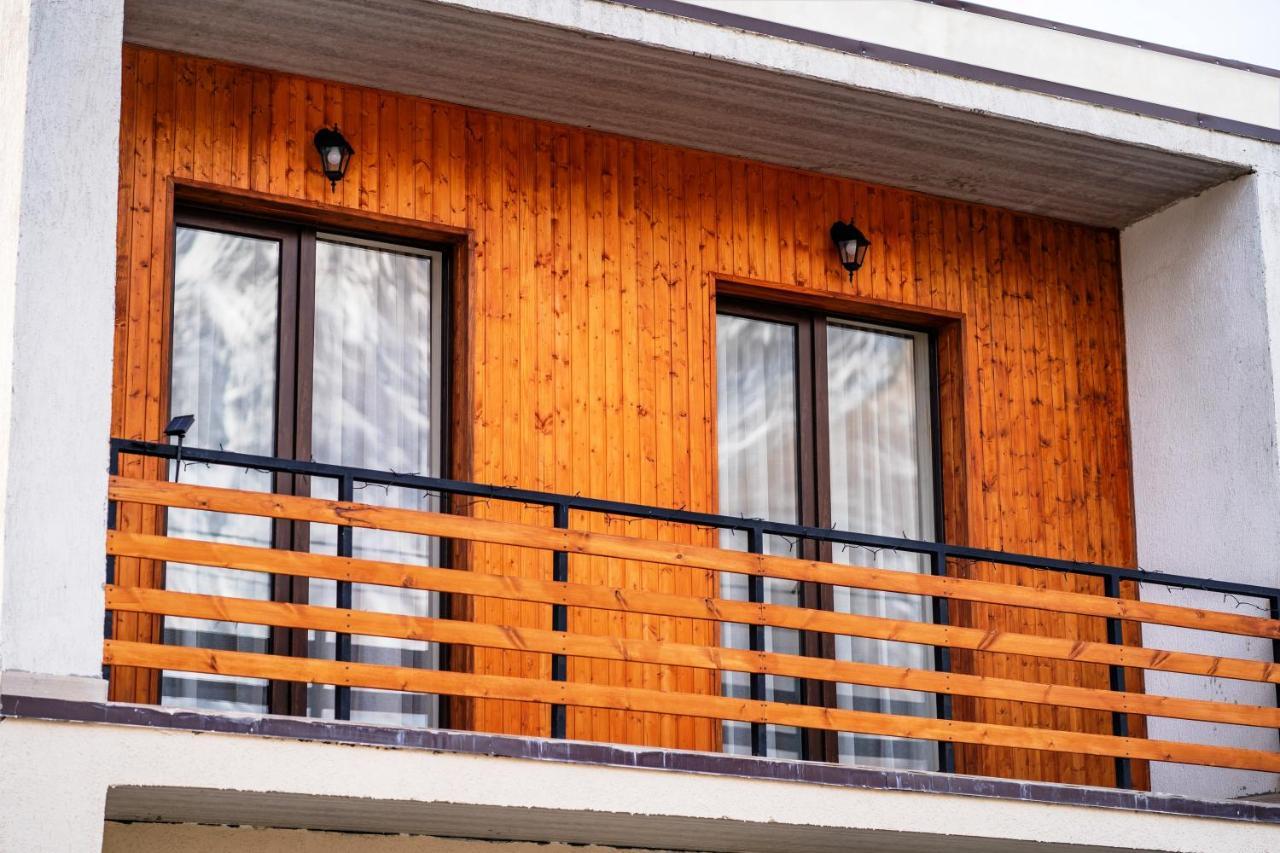 Eltisy Guest House Stepantsminda Exterior photo